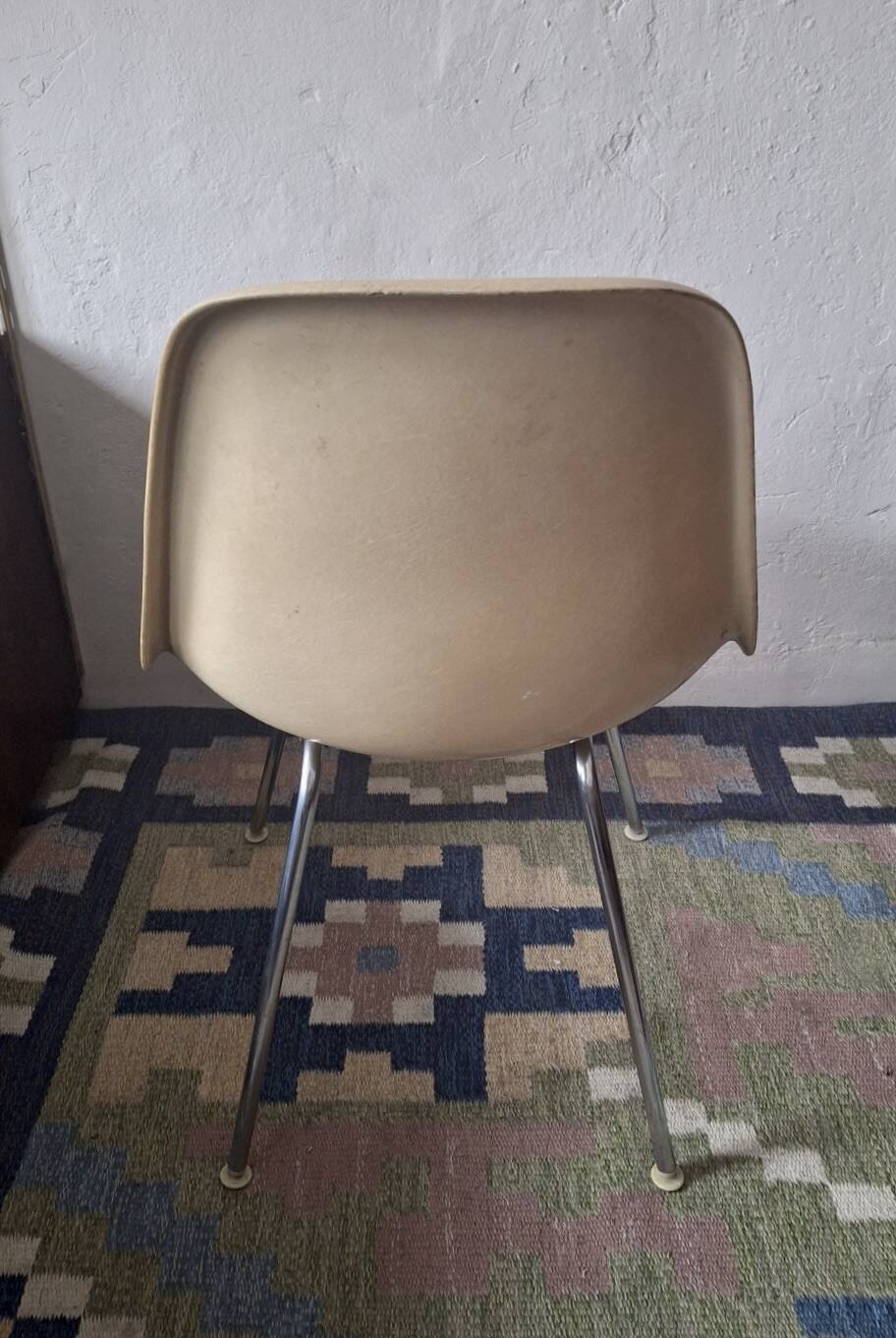 Early DSX fiberglass chair by Charles & Ray Eames for Herman Miller, 1950s