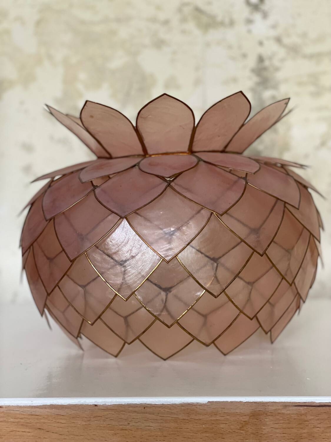 Abas-jour en nacre vintage