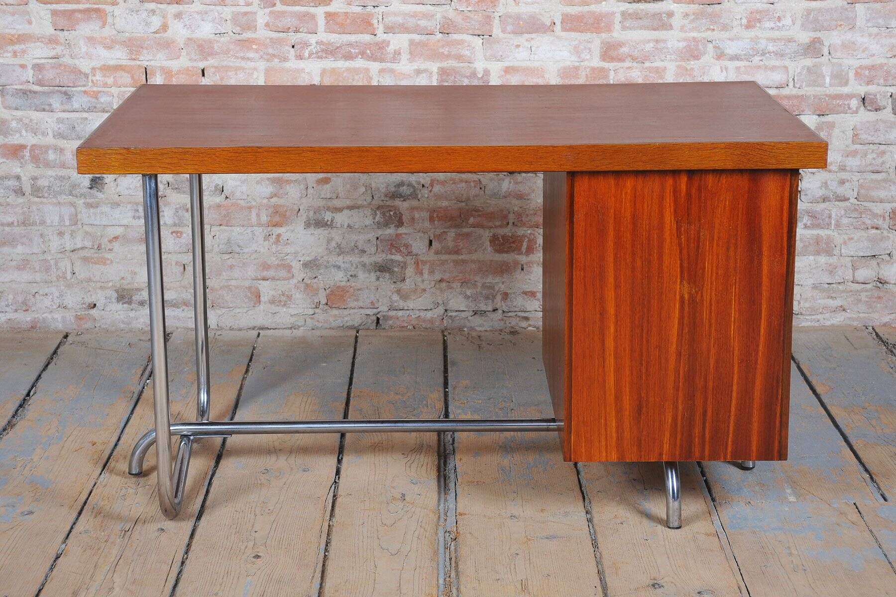 Bauhaus Writing Desk in Oak and Chrome attributed to Hynek Gottwald, Czechia, 1930s