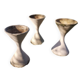 Série de 3 Diabolos en eternit de Willy Guhl 96 cm