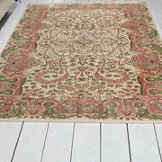 Tapis floral anatolien fait main