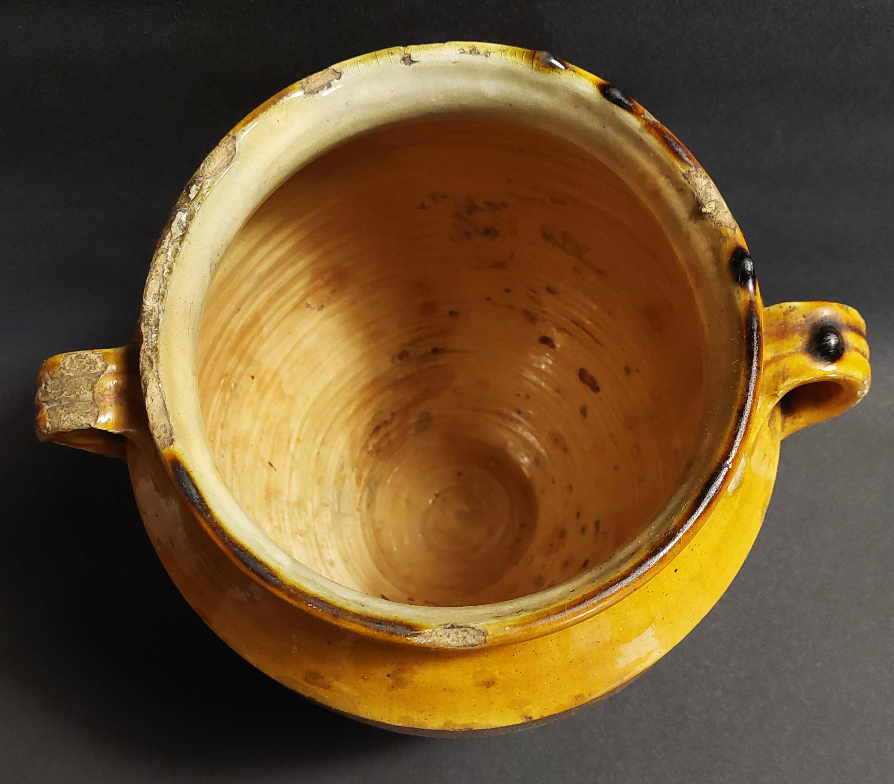 Yellow glazed terracotta jam pot, South West, 19th century