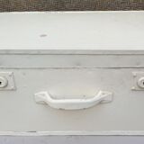 Old wooden cream case