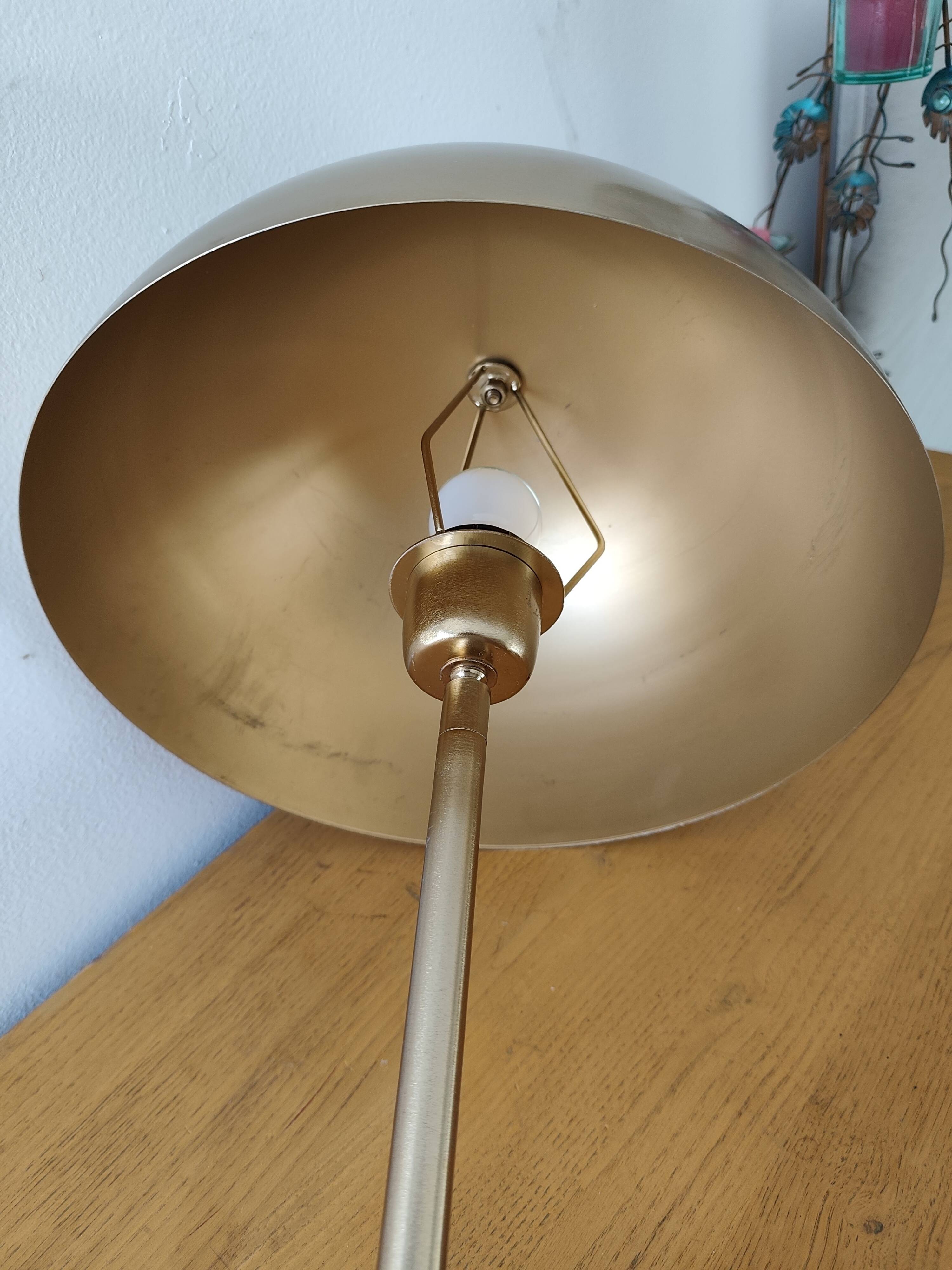 Golden mushroom lamp