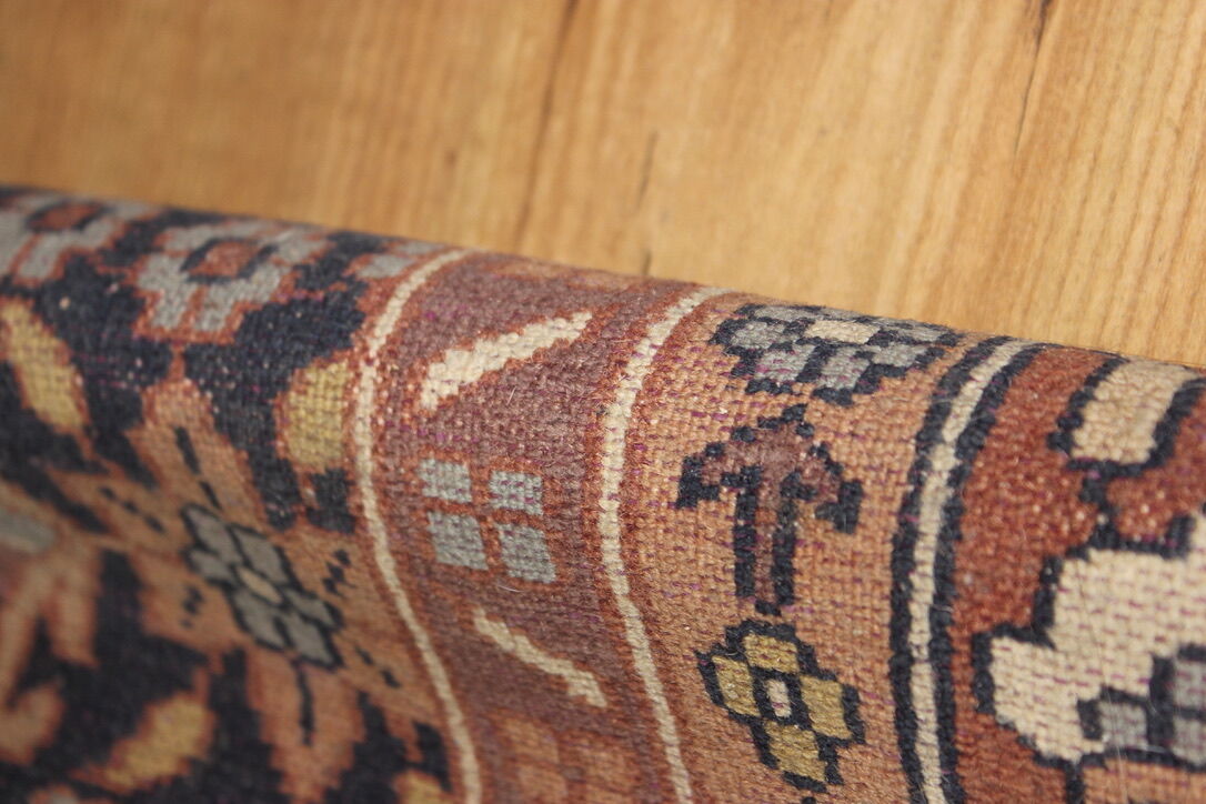Pakistani vintage carpet 275x192 cm