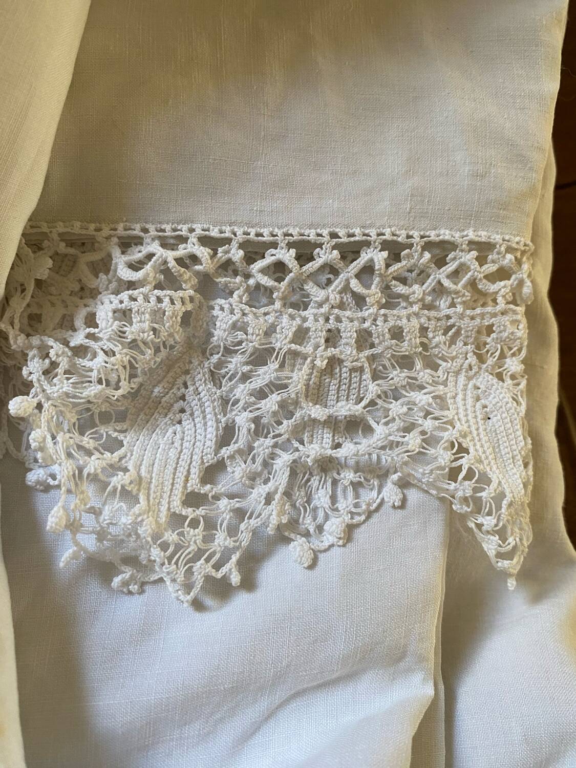 Drap de trousseau monogramme RC vers 1900.