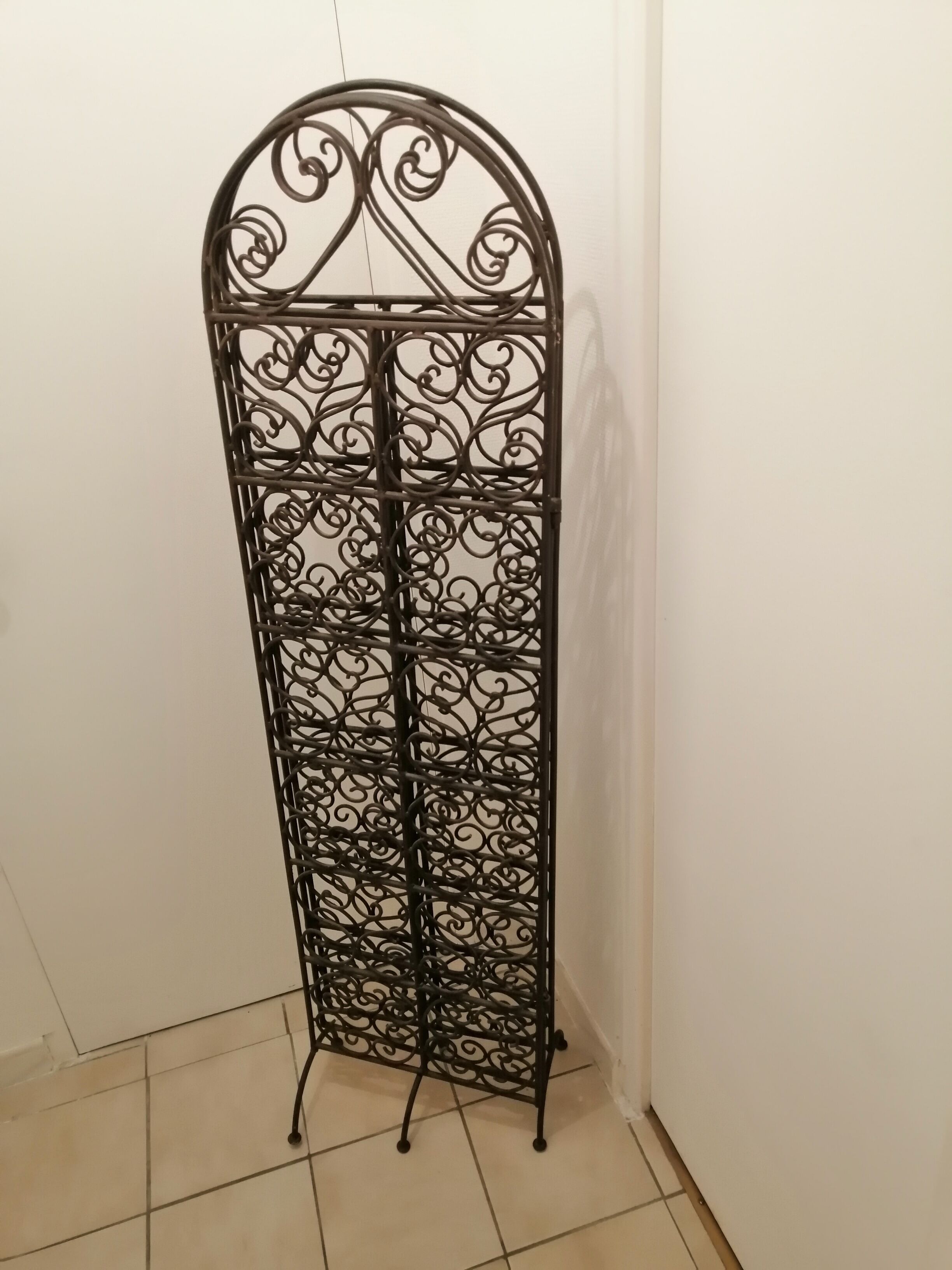 Wrought iron screen