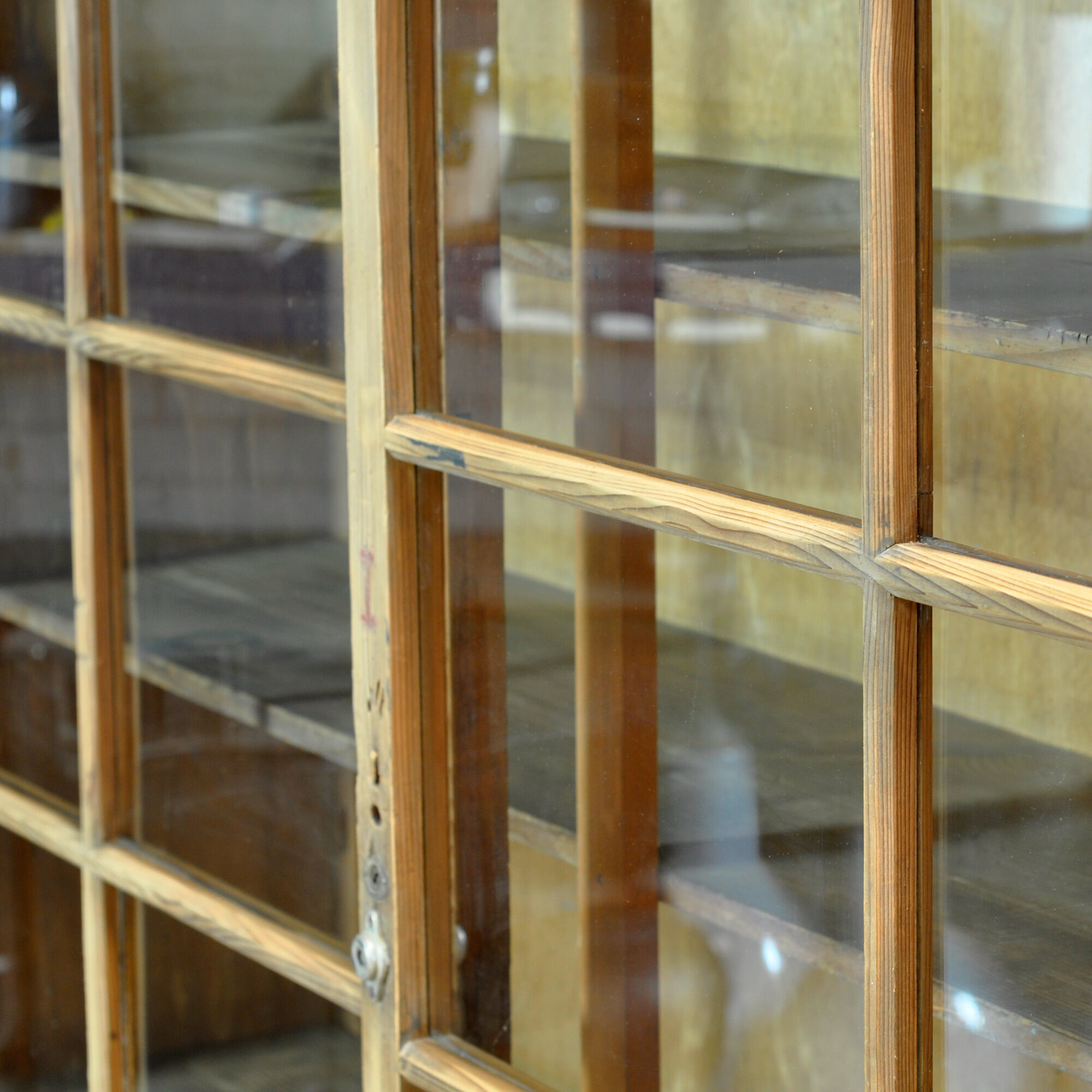 Japanese display cabinet, circa 1950