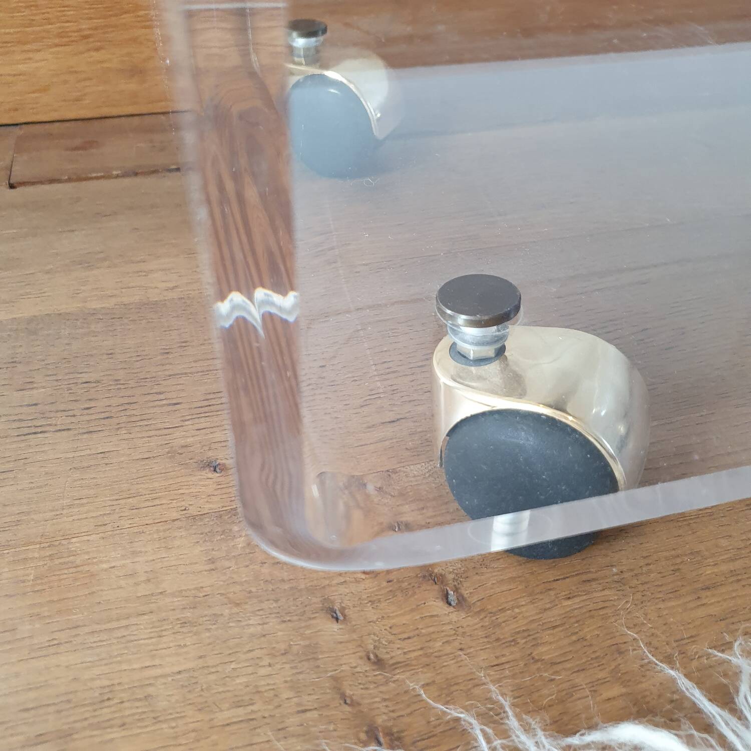 Meuble hi-fi  plexiglas Marais International