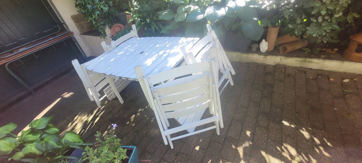 70s wooden garden furniture