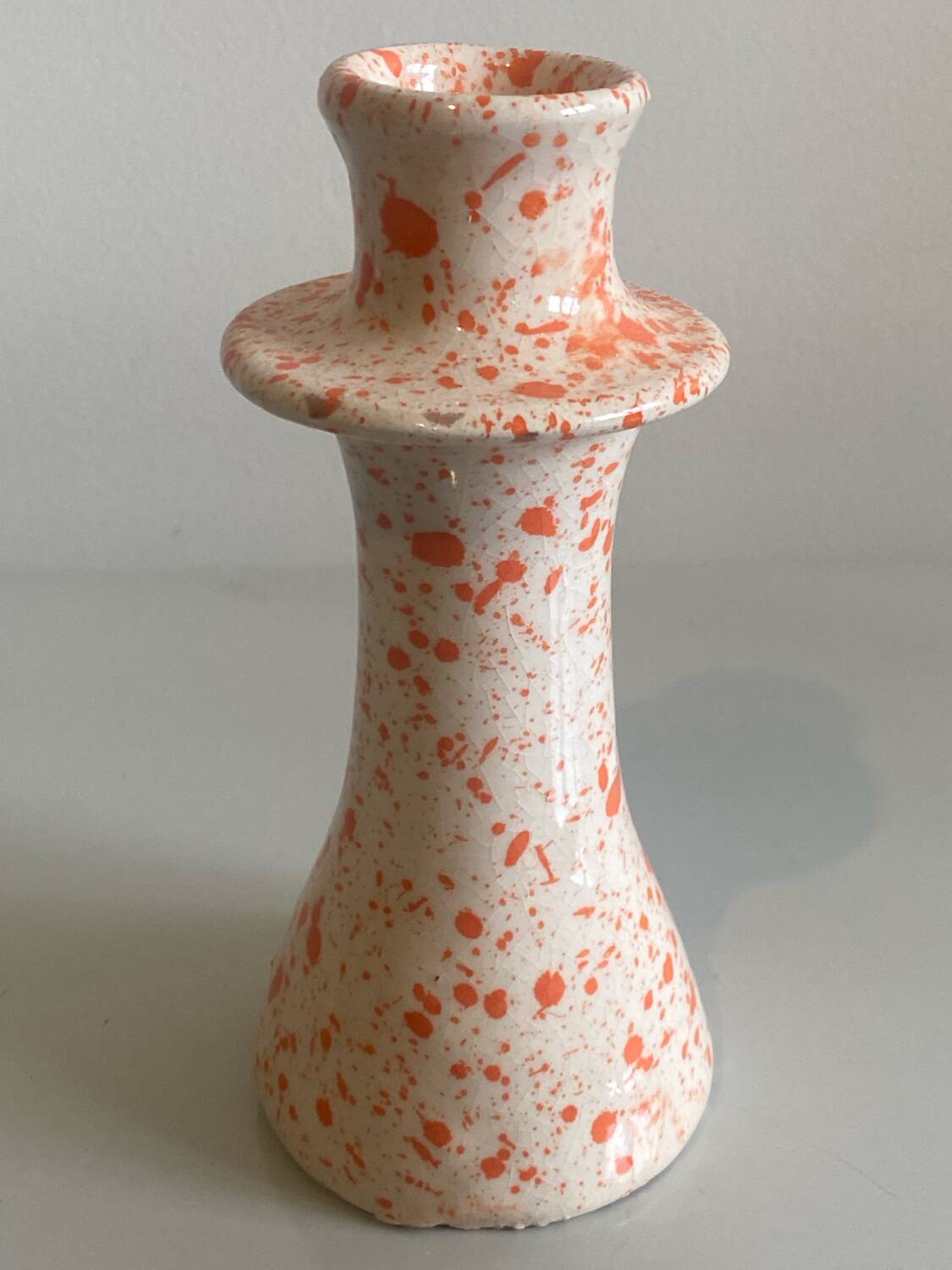 Chicago candle holder