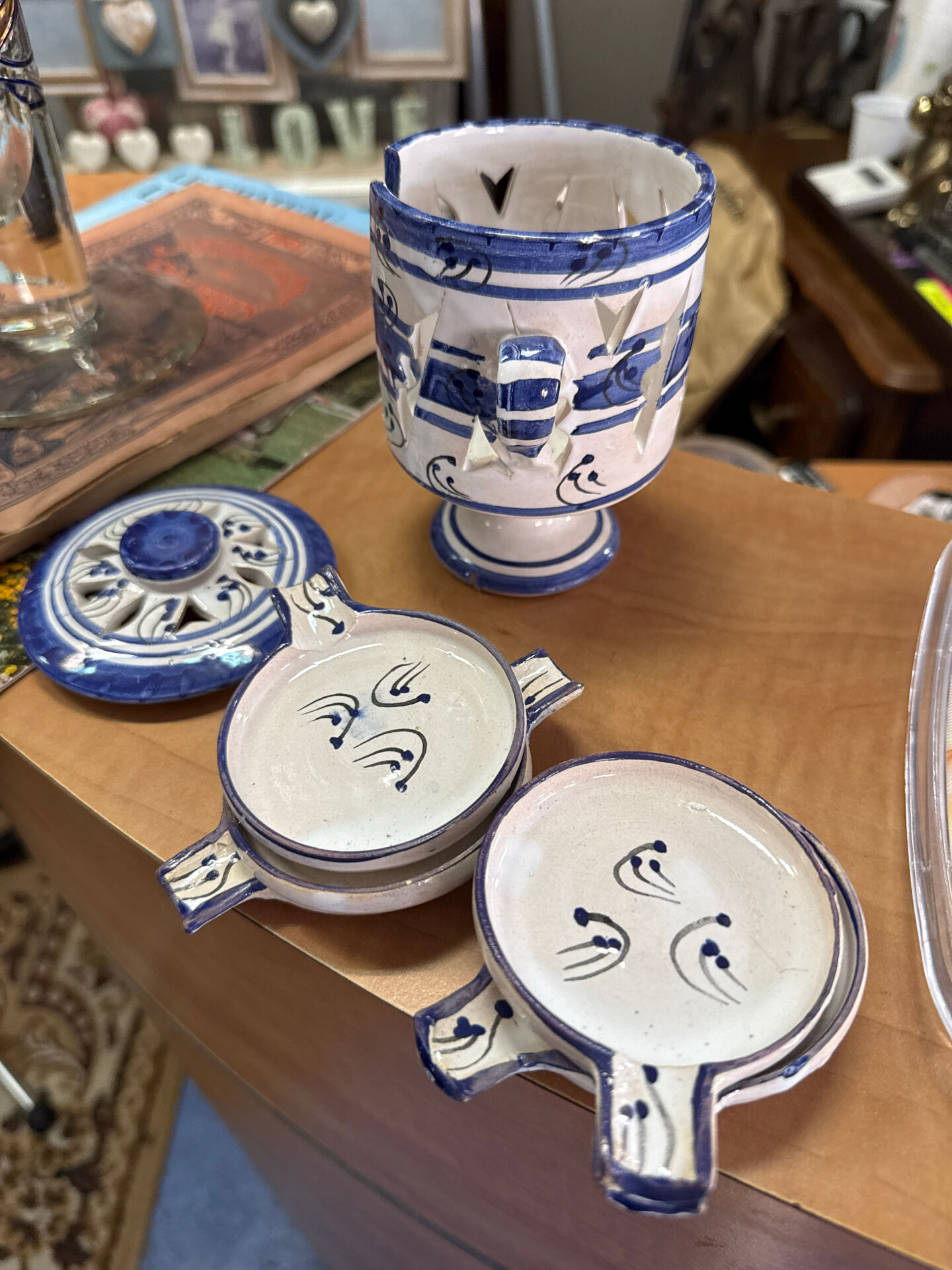 Ceramic tea service