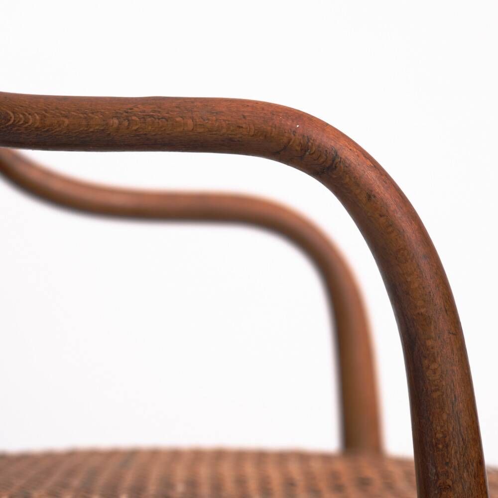 Antique set of Michael Thonet wicker and bentwood childrens chairs, 2