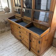 Library grocery Napoleon 19th century