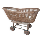 Baby rattan cradle