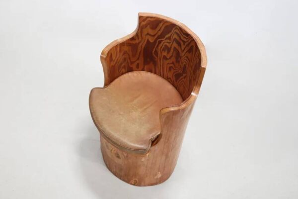 Chaise en tronc de pin suédois des années 1960