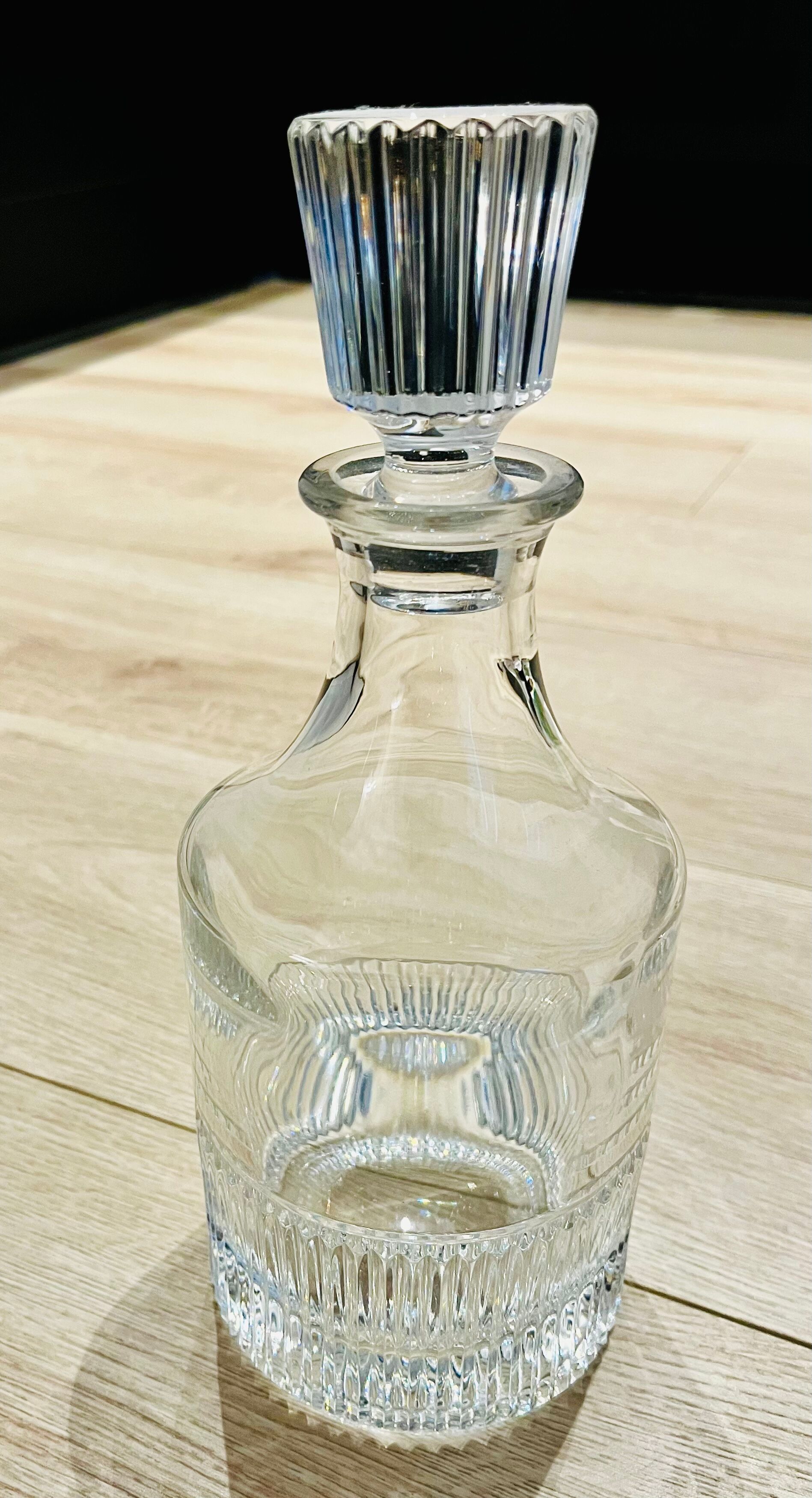 Crystal whisky decanter