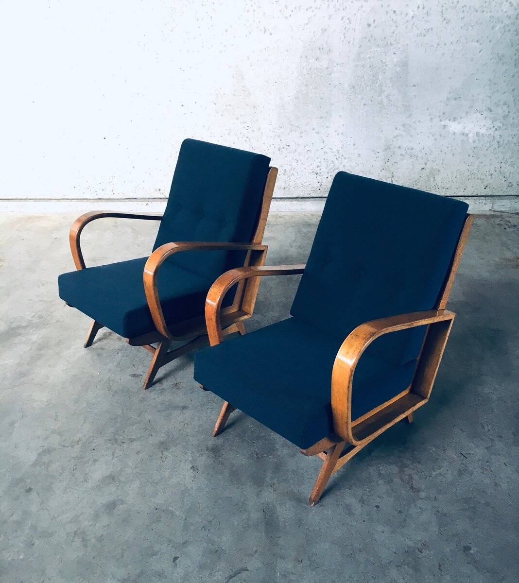 Mid-Century Modern Bentwood Lounge Chairs, Belgium, 1950s, Set of 2
