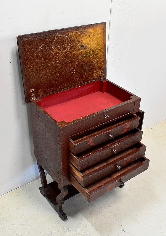 Travailleuse en pin et vernis craquelé 1920