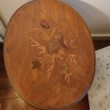 Oval pedestal table