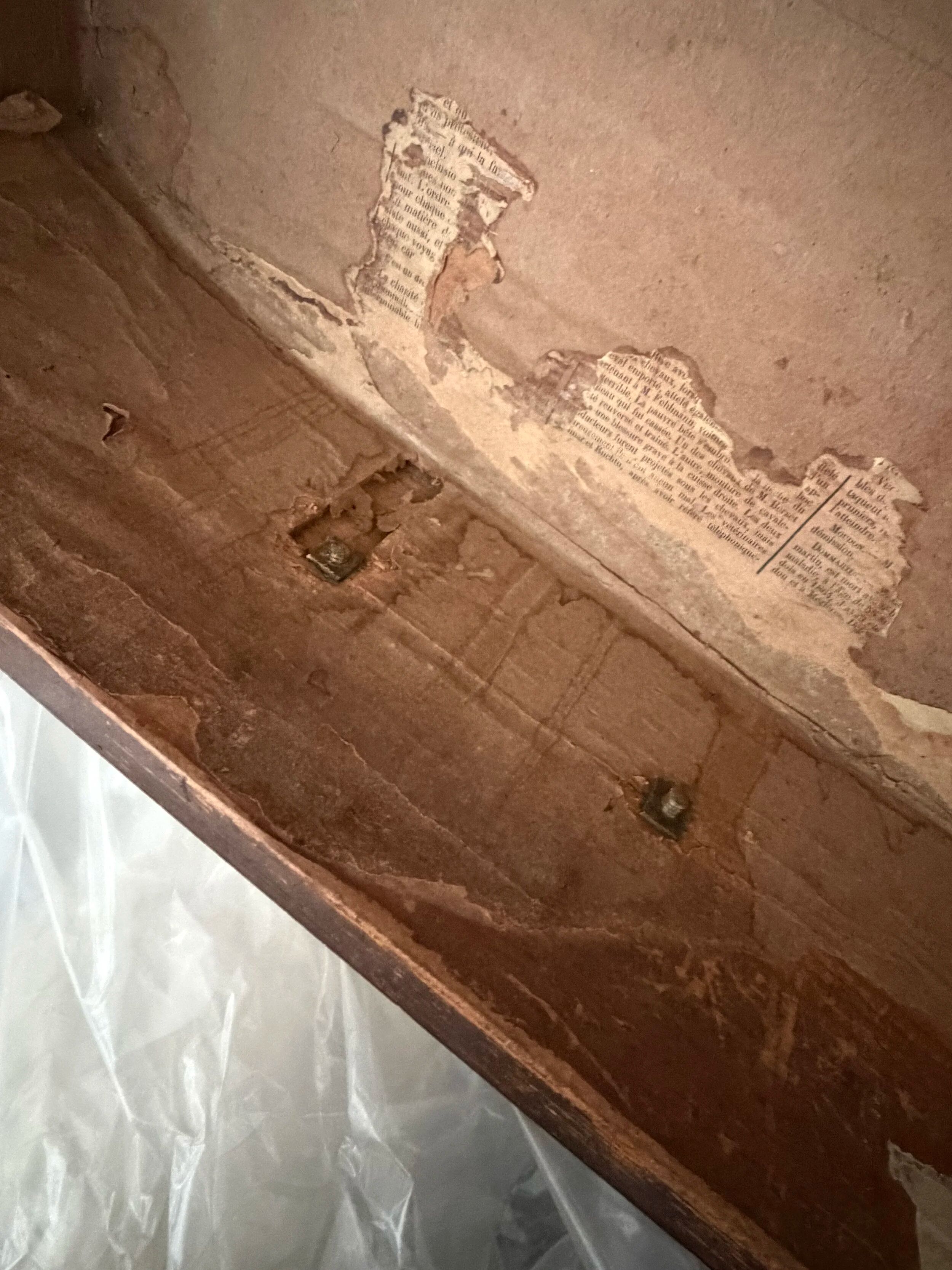 Marquetry commode from the Louis XIV period, early 18th century, Portugal.