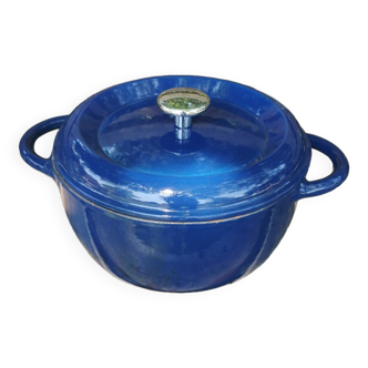 Cast iron casserole "made in france"