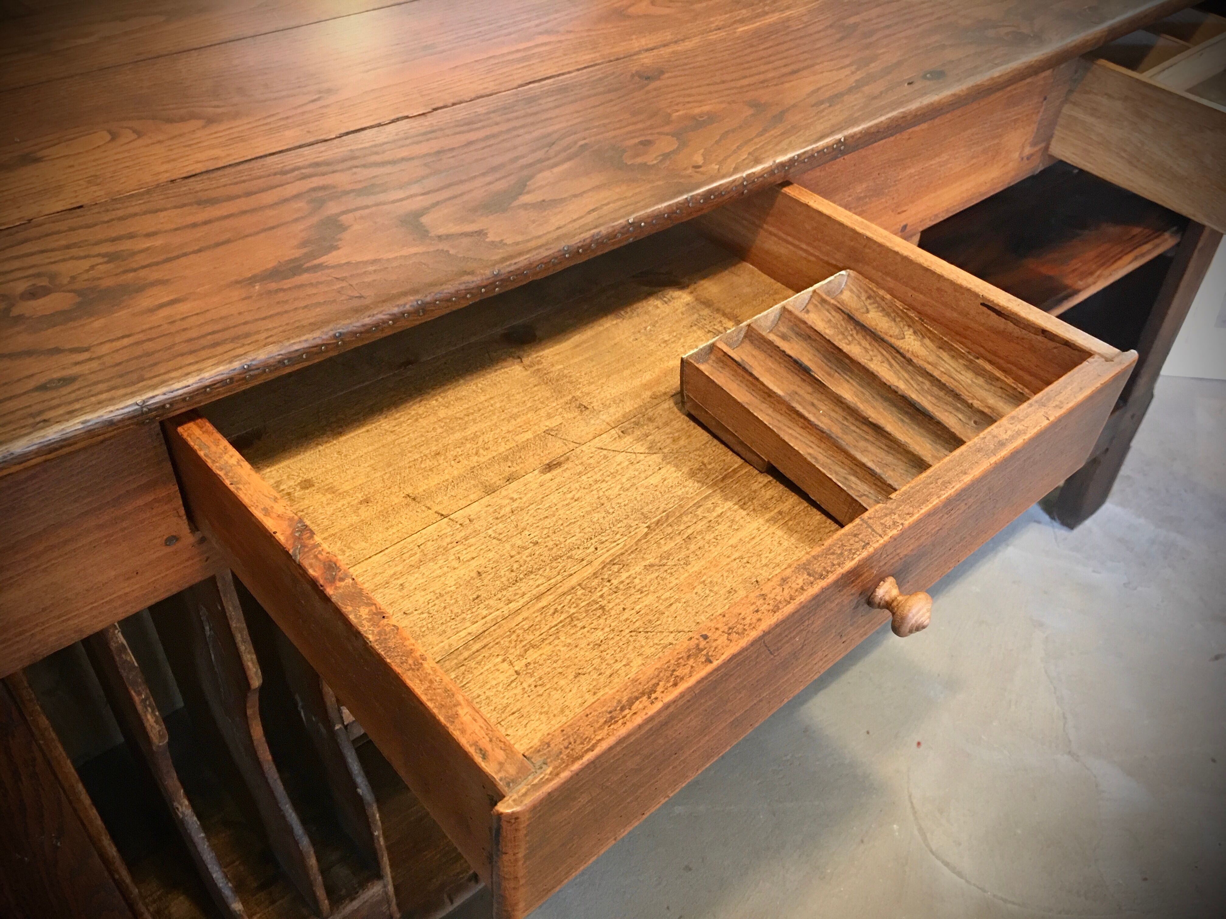 Haberdashery furniture countertop