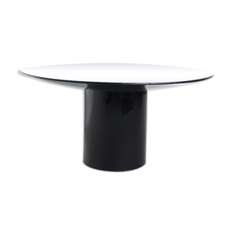 Rond table 1970