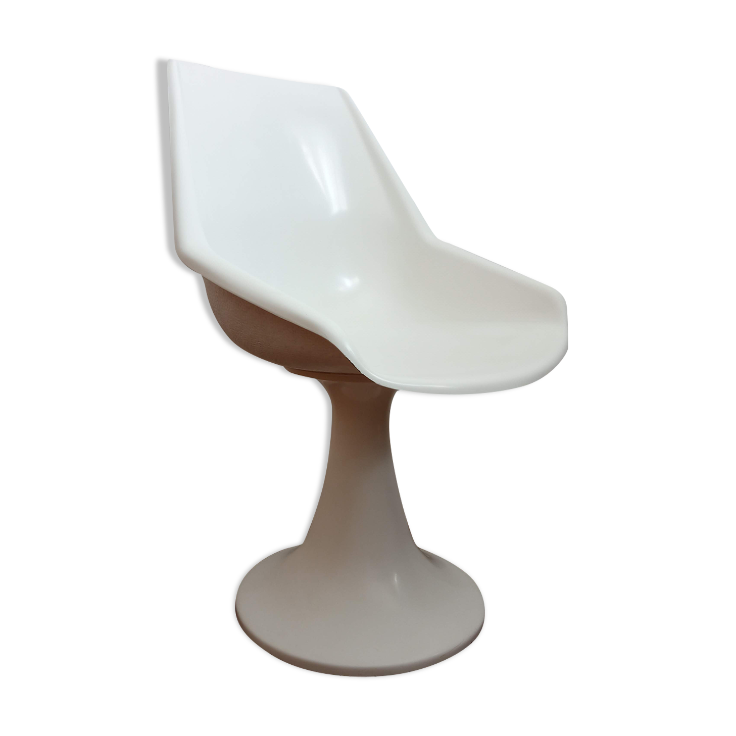 Space age armchair in fiberglass