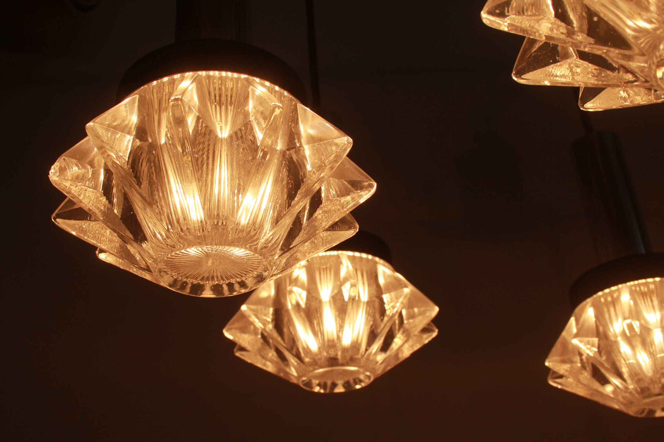 1970s pendant cascade lamp in chrome and glass