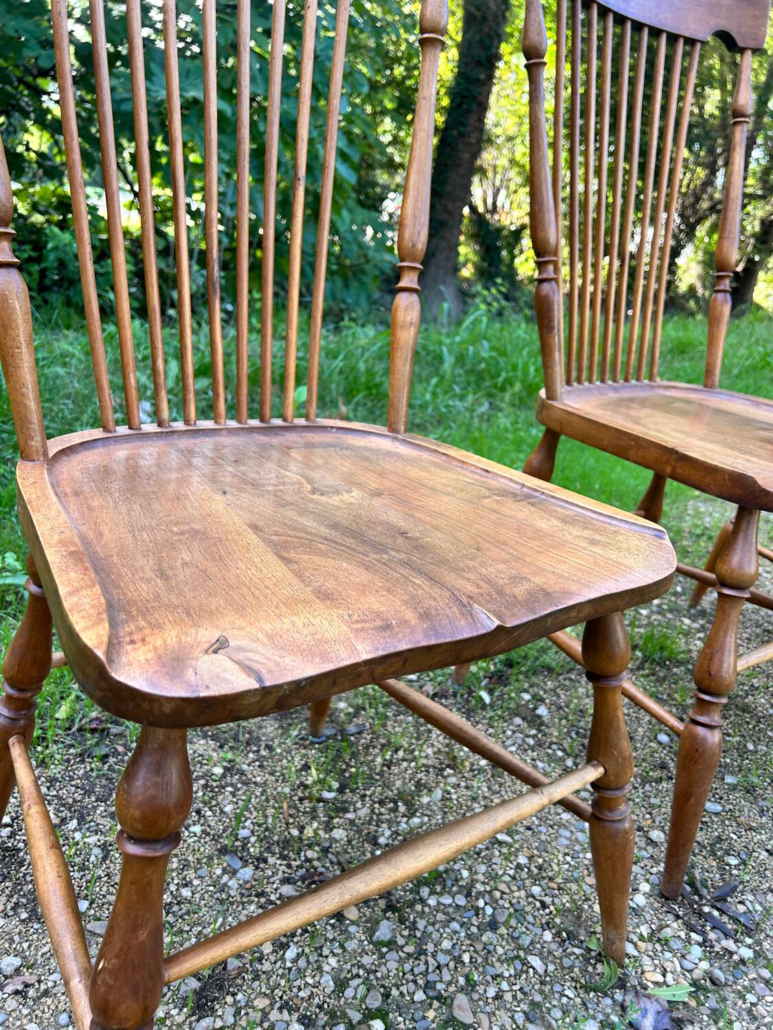 Set of 4 Windsor chairs in solid beech