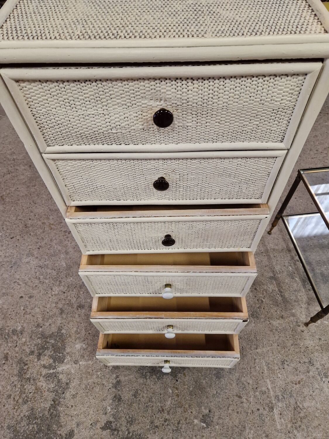 Wicker cabinet with 6 drawers