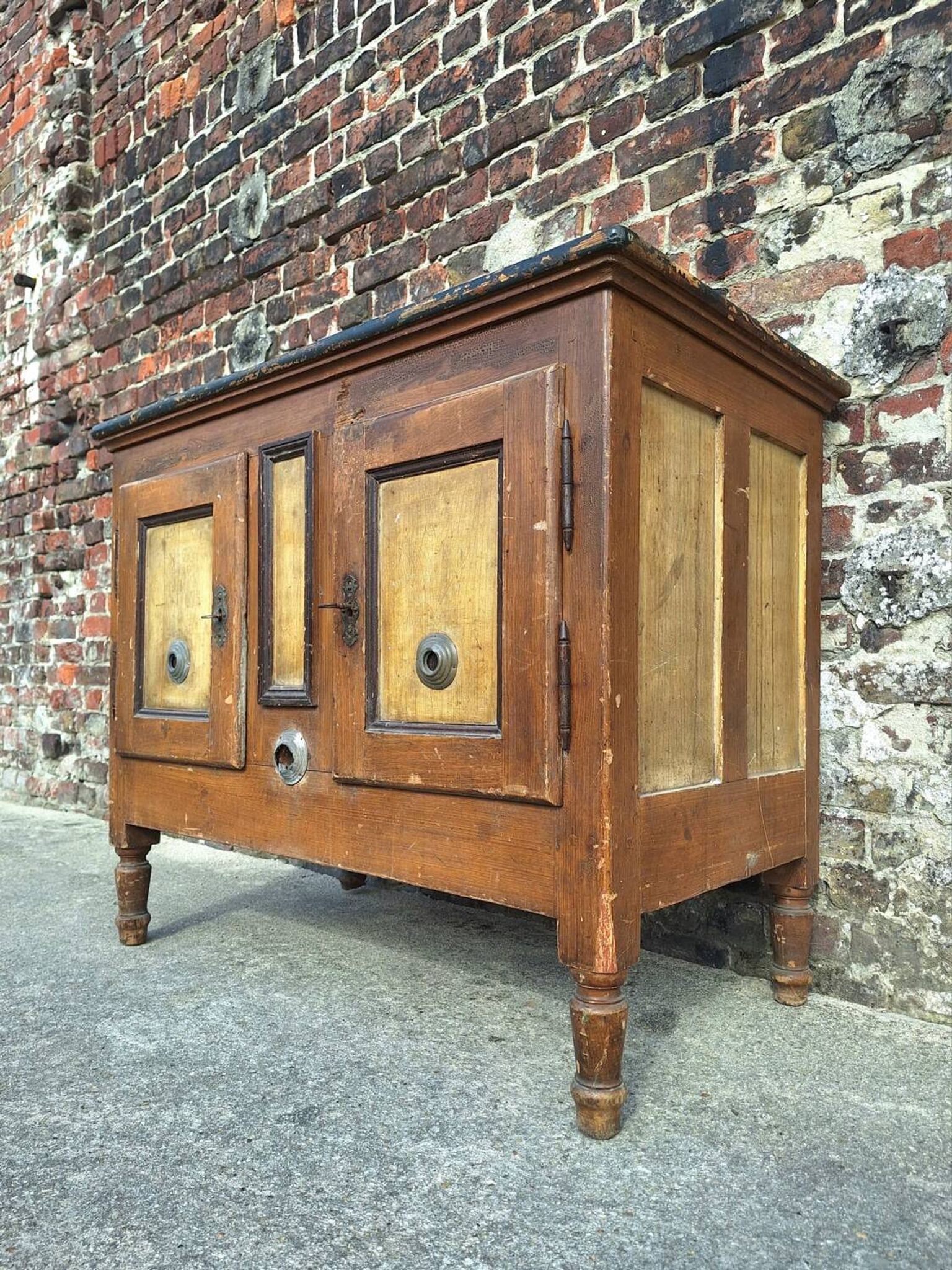 Meuble de ferme réfrigérateur ancien, garde-manger