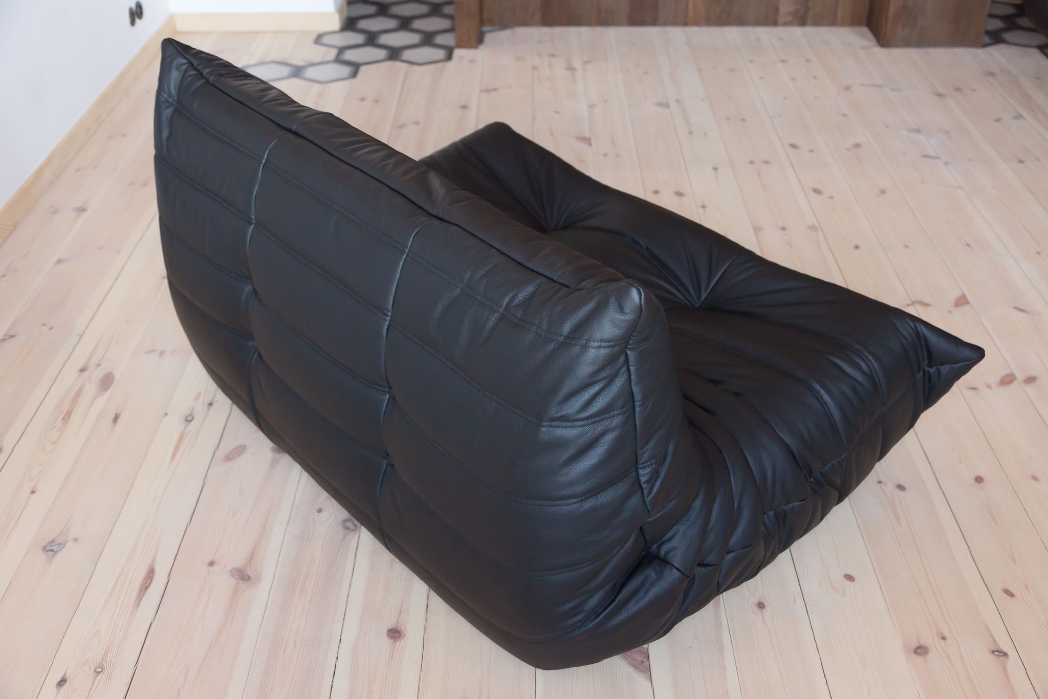 Togo sofa model designed by Michel Ducaroy 1973