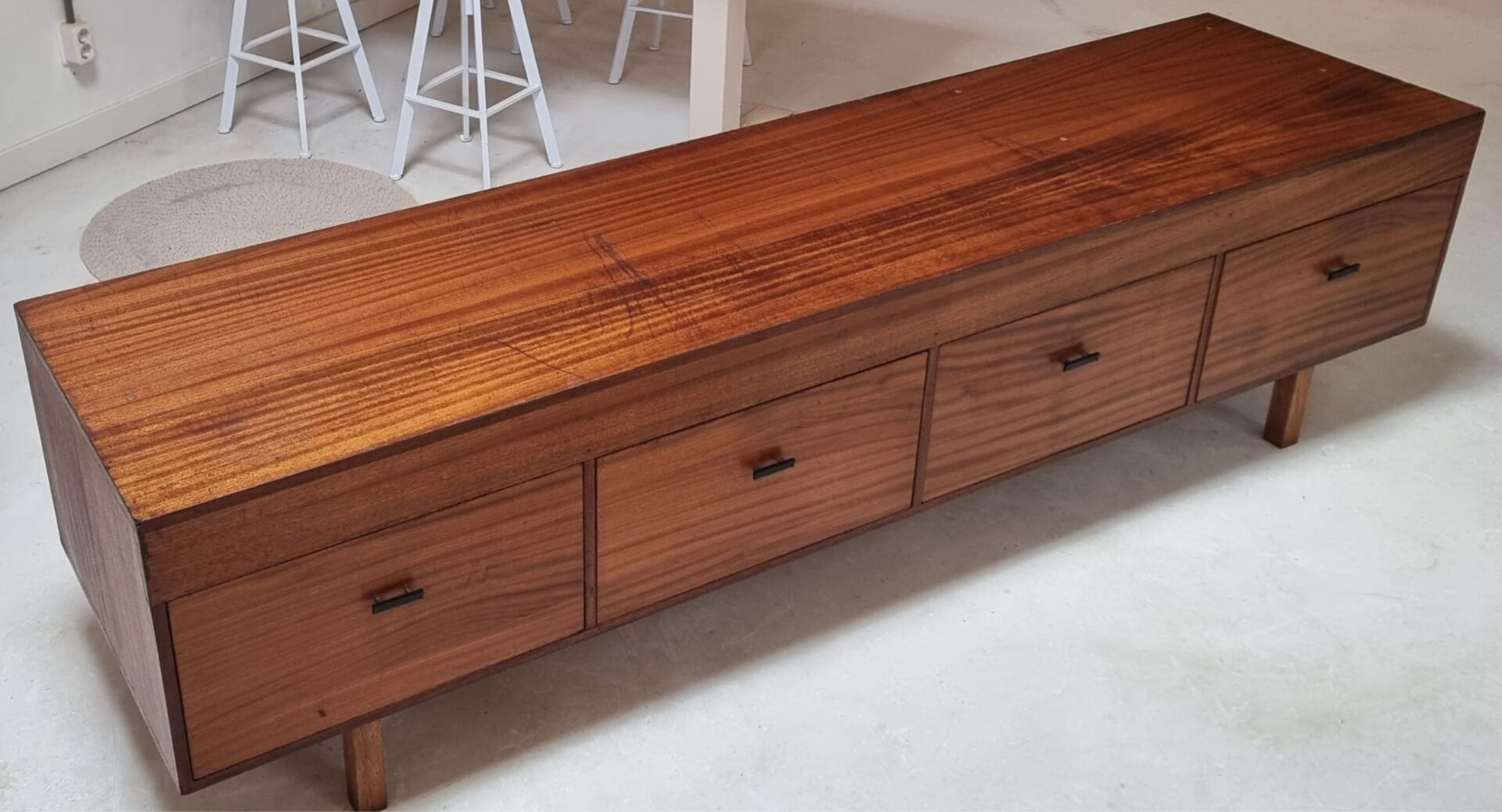 Mid-century lowboard