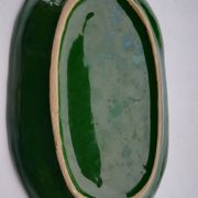 Plat ovale décor en relief