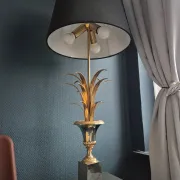 Pineapple lamp
