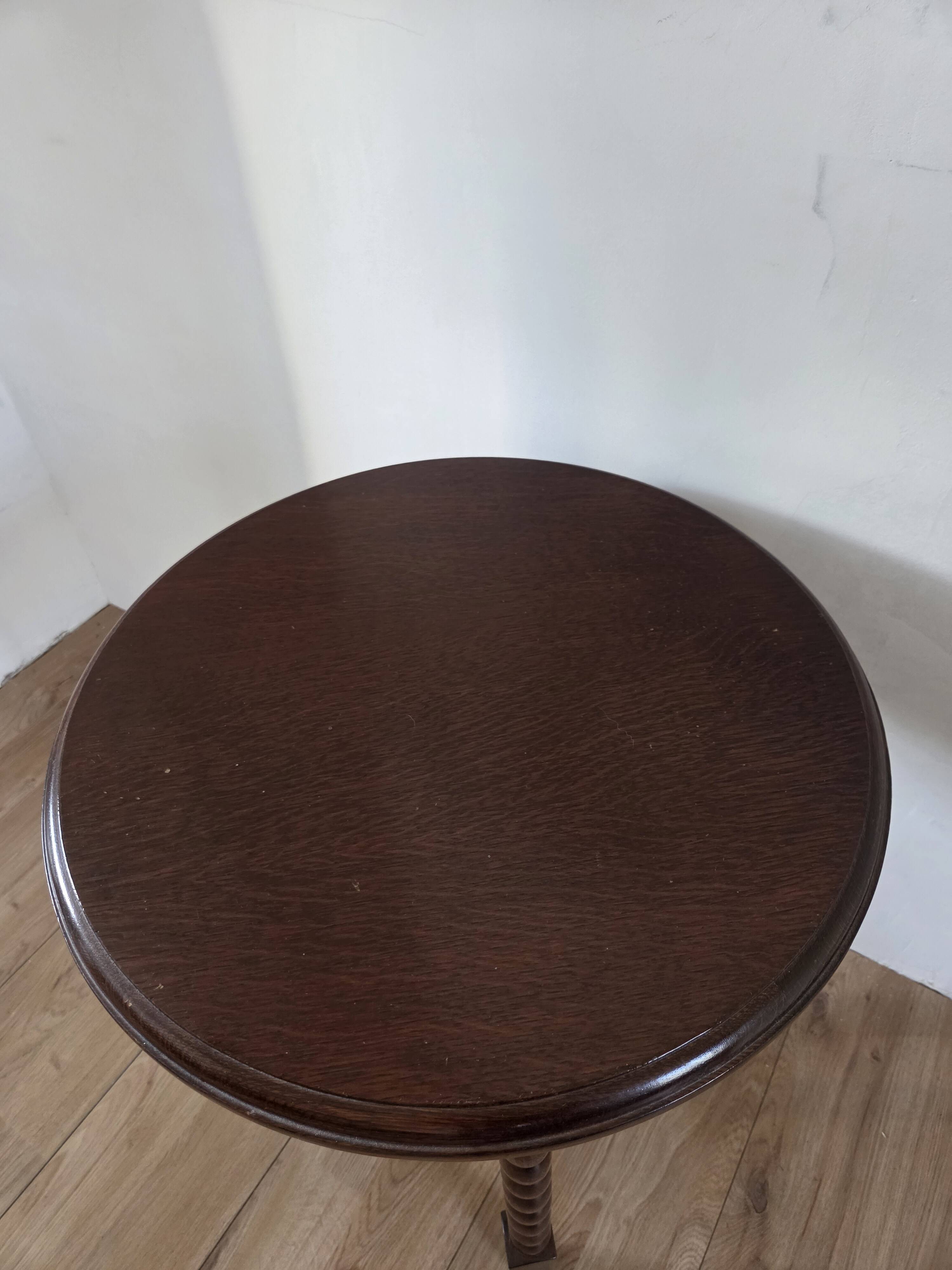 Table d'appoint, pieds bobine