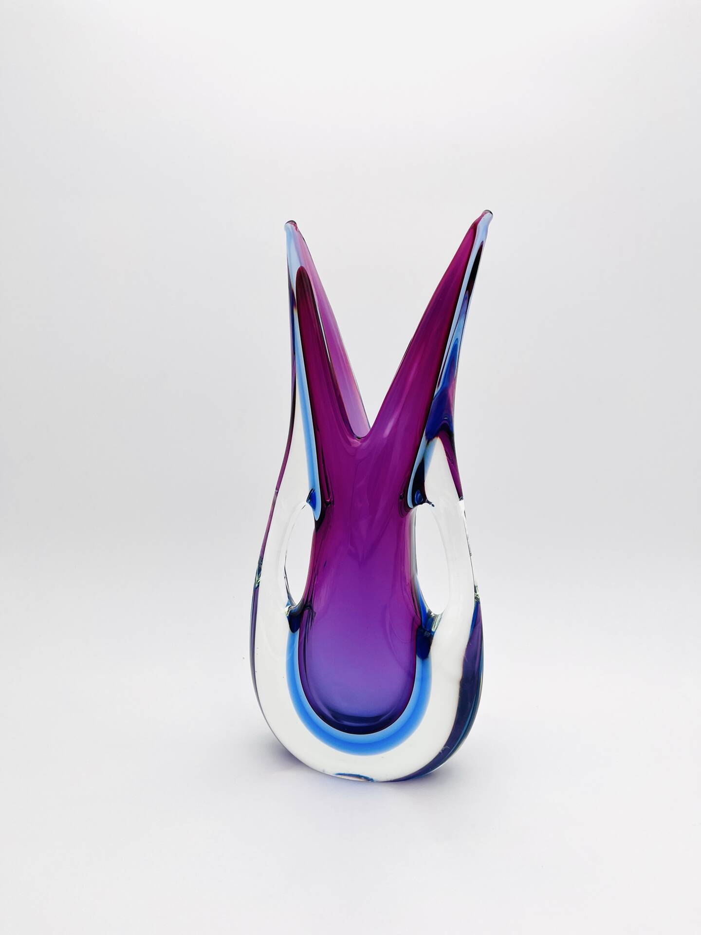Large Sculptural Murano Vase - Flavio Poli - Sommerso - 1960