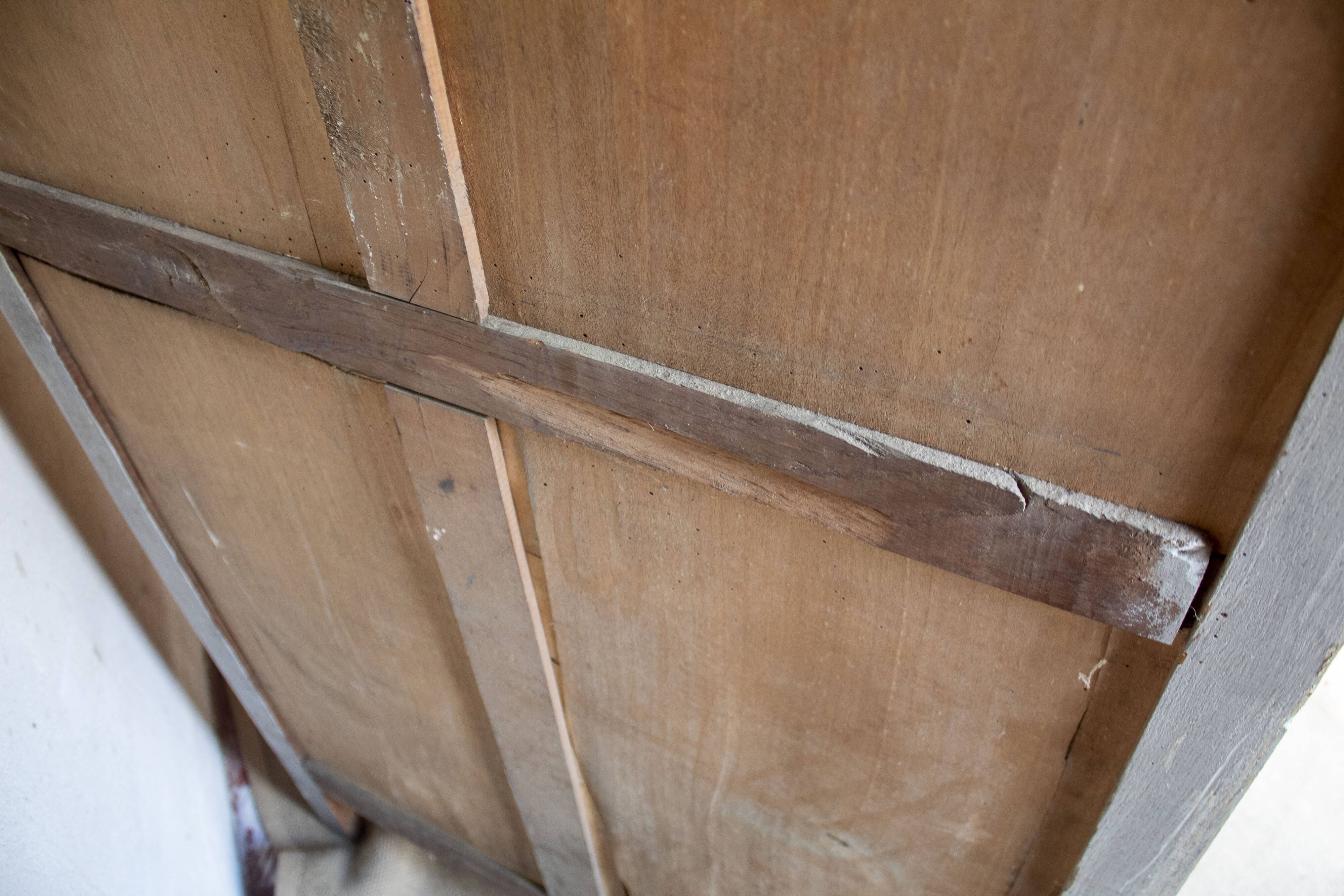 Armoire parisienne vitrage plexiglas