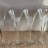 4 champagne flutes in crystal engraved Marguerite