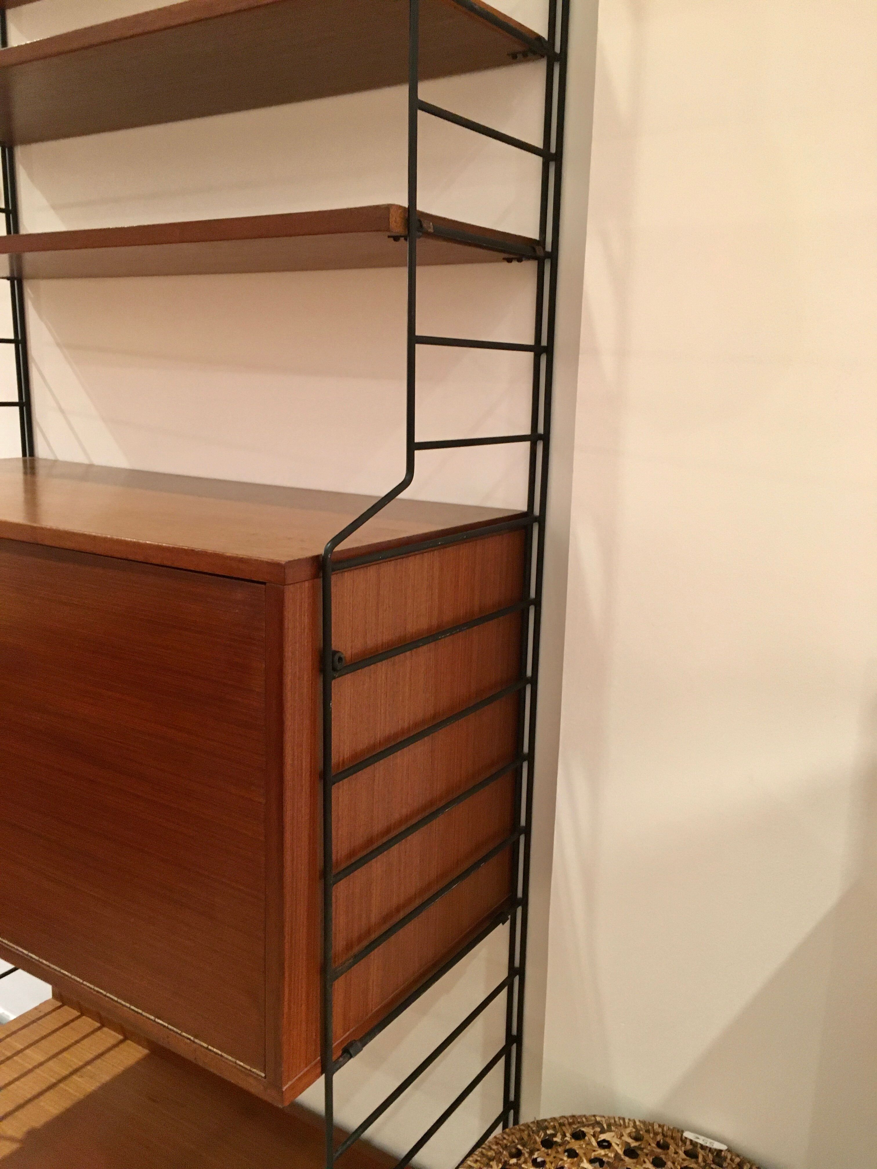 Vintage shelf system