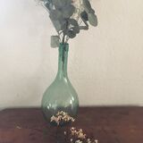 Demijohn in the shape of a drop.