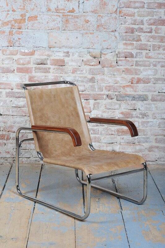 Fauteuil Bauhaus tchèque en chrome attribué à M. Breuer pour Thonet, années 1920.