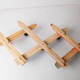 Vintage coat rack from the 1980s in the style of Pierre Sala, Memphis style, pencil pattern, extendable, 7 hooks.