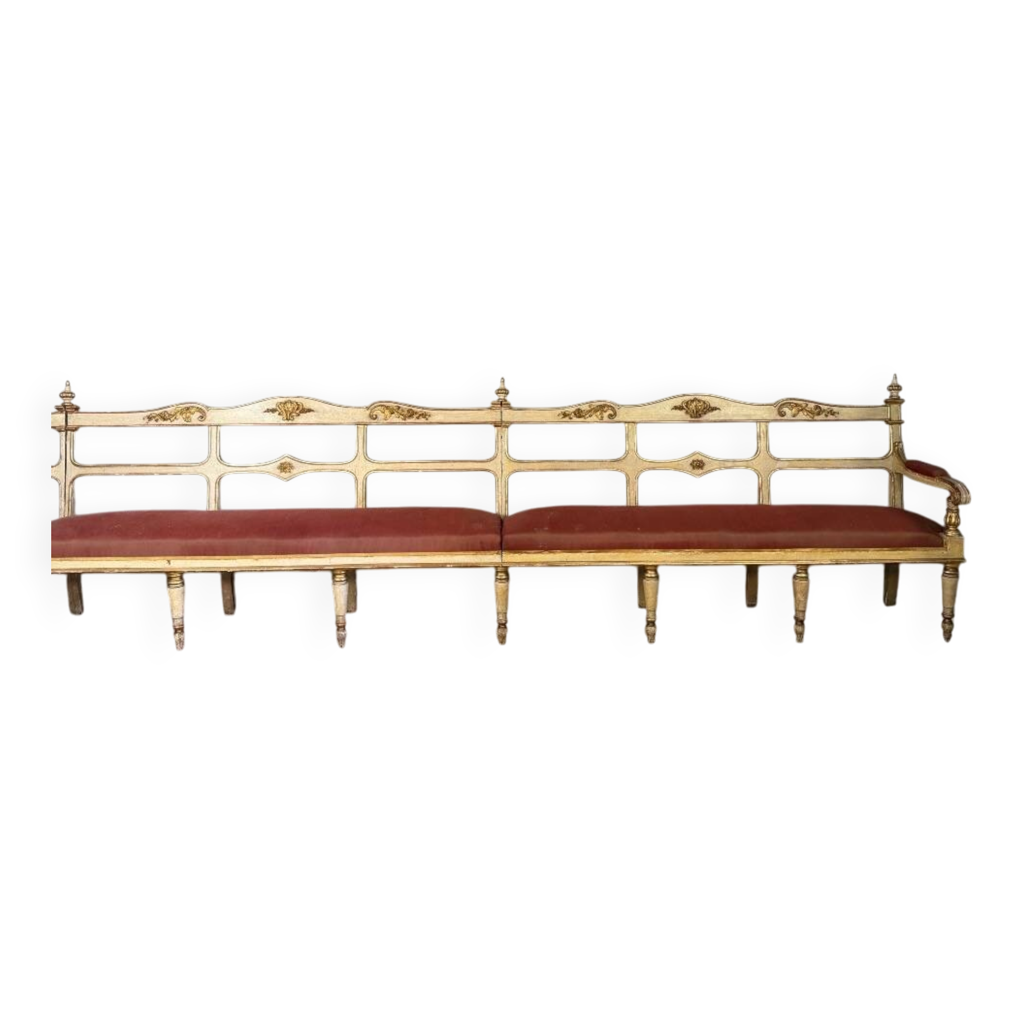 Carved wooden bench, gilded and painted, Italy around 1880, 510cm long.