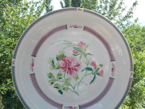 1 round dish Limoges The Porcelain of the Unicorn Imperial China