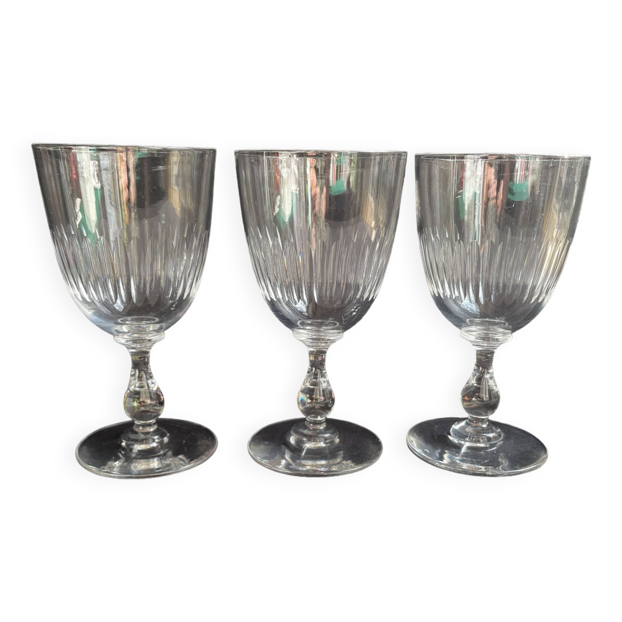 3 Water glasses – Blown and cut crystal
