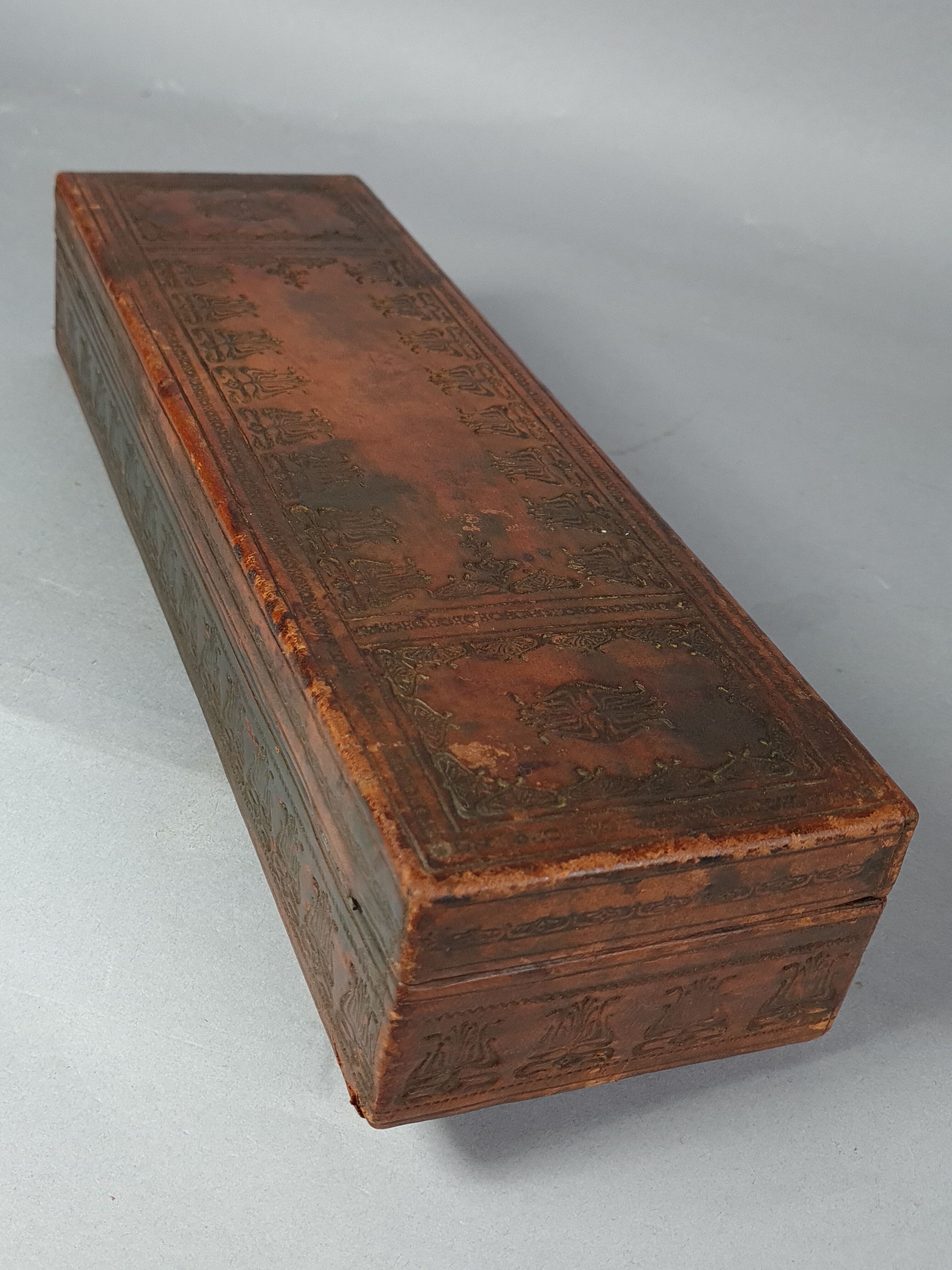 Leather box inner fabrics