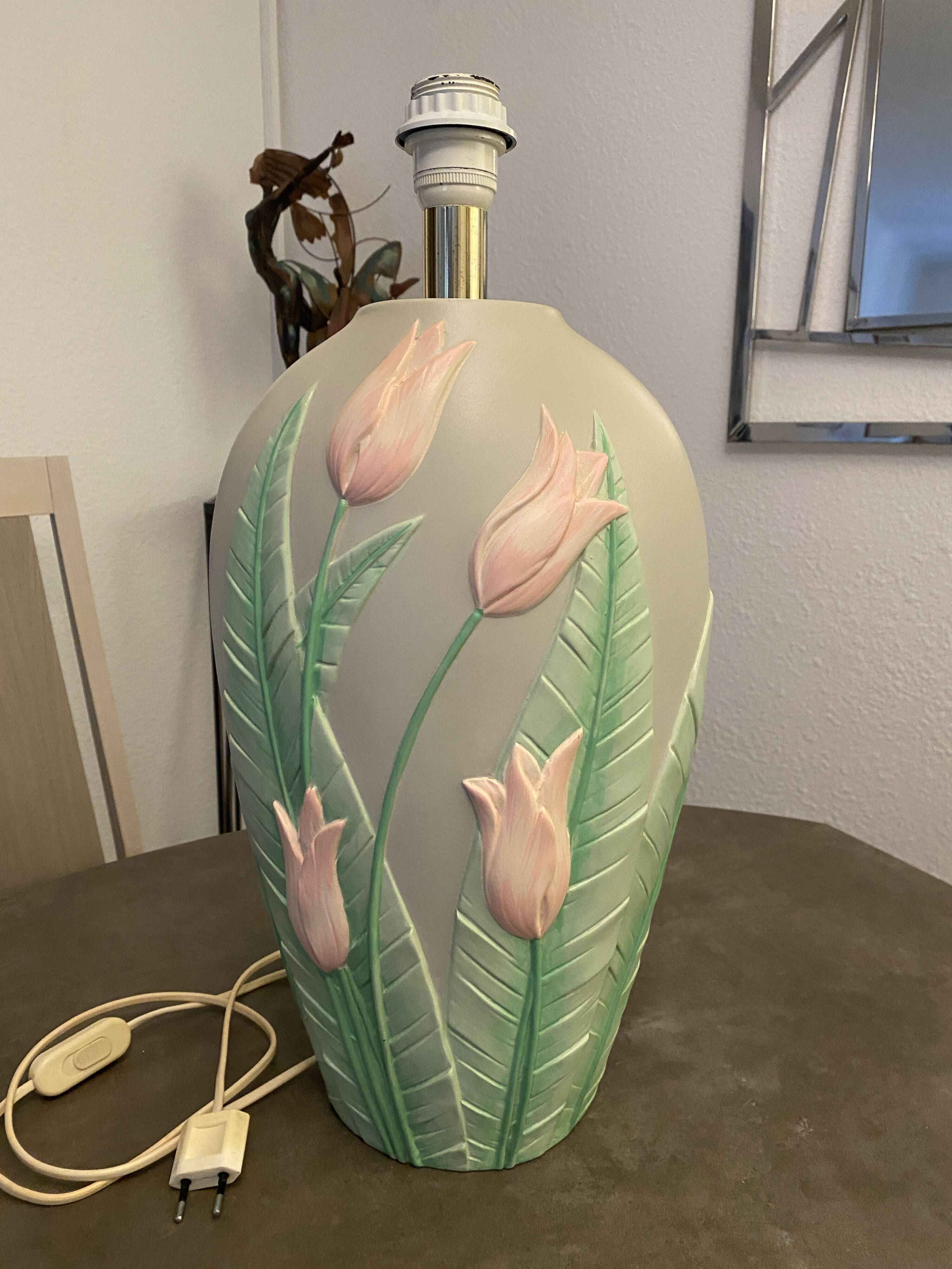 Vintage 1980s lamp base